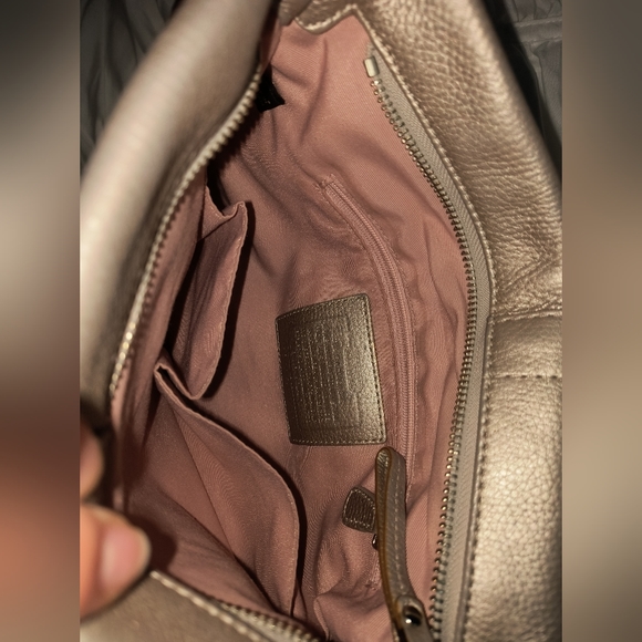 Champagne metallic Coach purse - Picture 4 of 4